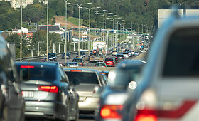 Rugsėjo 2-osios rytas Vilniuje prasisėjo transporto spūstimis