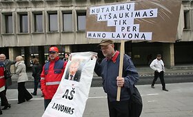 Medikų piketas prie Sveikatos apsaugos ministerijos