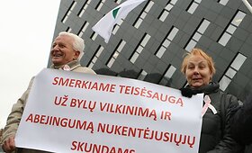 Piketas prie Generalinės prokuratūros Vilniuje