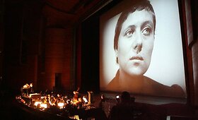 Muzikos ir kino sintezė &bdquo;Žanos d&lsquo;Ark aistra&ldquo;.