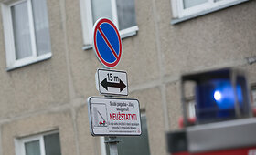 Vilniaus Žirmūnų g. daugiabutį Nr. 93 niokojo 23 gaisrai &ndash; draudžiama prie jo palikti ma&scaron;inas
