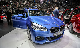 Ženevos automobilių parodoje pristatytas naujasis &bdquo;BMW 220i Grand Tourer&ldquo;