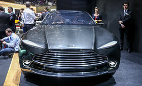 &bdquo;Aston Martin DBX&ldquo; Ženevos automobilių parodoje