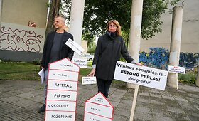 Piketas dėl statybų Užupyje prie Kultūros paveldo departamento