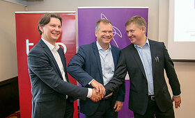 &bdquo;Omnitel&ldquo; ir &bdquo;Teo&ldquo; vadovų spaudos konferencija