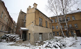 Aukcione &ndash; prabangiose Vilniaus vietose esantys avariniai butai