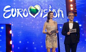 Penktojoje &bdquo;Eurovizijos&ldquo; atrankos laidoje &ndash; de&scaron;imties dainininkų pasirodymai