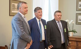 Prezidentė susitiko su LR tri&scaron;alėje taryboje darbdavių interesams atstovaujančių darbdavių organizacijų atstovais