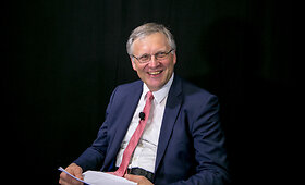 15min tiesioginėje konferencijoje &ndash; Vilniaus universiteto rektorius prof. Artūras Žukauskas