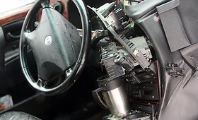 Nemenčinės plente susidūrė trys automobiliai