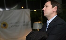 Naktis politinių partijų rinkimų &scaron;tabuose
