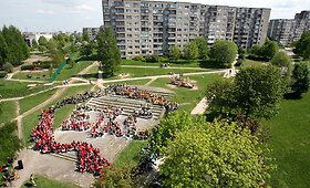 Įspūdinga akcija: mokiniai Vilniuje suformavo gyvą Lietuvą