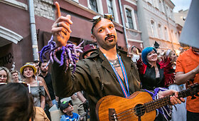 Sostinės Savičiaus gatvėje &ndash; renginys &bdquo;Burning Street&ldquo; renginys