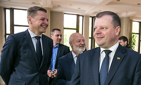 Saulius Skvernelis susitiko su Liberalų sąjūdžio atsotvais Eugenijumi Gentvilu ir Remigijumi &Scaron;ima&scaron;iumi
