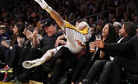 Spalvingas ilgai laukto NBA sezono startas