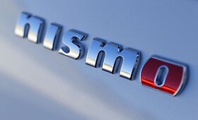 &bdquo;Nismo&ldquo; gamykla, kurioje gimsta sporti&scaron;ki &bdquo;Nissan&ldquo; automobiliai