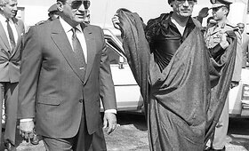 Egipto prezidentą Hosni Mubaraką siūloma nuteisti mirties bausme
