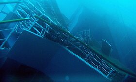 Narų nuotraukos i&scaron; apvirtusio &bdquo;Costa Concordia&ldquo; kruizinio laivo