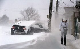 Stipri pūga paralyžiavo pietinę Rumunijos dalį