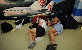Dėl &bdquo;Air Australia&ldquo; bankroto oro uostuose įstrigo tūkstančiai keleivių