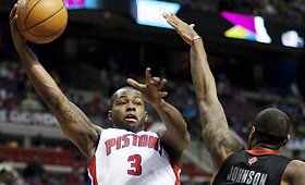 Detroito &bdquo;Pistons&ldquo; i&scaron;plė&scaron;ė pergalę i&scaron; Toronto &bdquo;Raptors&ldquo; krep&scaron;ininkų