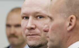 Anderso Behringo Breiviko teismas Osle: &scaron;e&scaron;toji diena