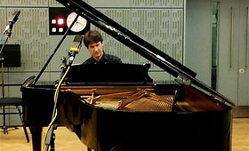 Pianistas Kasparas Uinskas debiutavo BBC radijuje
