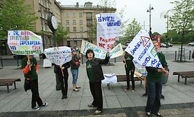 Jaunimas prie Seimo parei&scaron;kė paramą energetiniams projektams