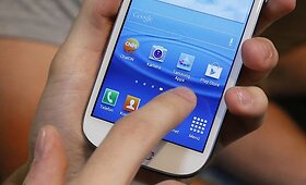 Vokietijoje naktį prasidėjo i&scaron;maniojo &bdquo;Samsung Galaxy SIII&ldquo; telefono prekyba