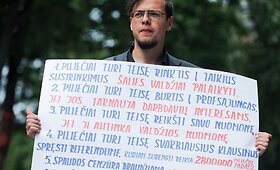 Teatralizuota akcija dėl Lietuvos Respublikos Konstitucijos 