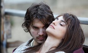 &bdquo;Gimę mylėti&ldquo; &ndash; drama su Penelope Cruz ir Emile&rsquo;u Hirschu