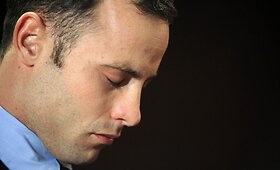 Draugės nužudymu kaltinamas bėgikas Osaras Pistorius viliasi būti paleistas už užstatą