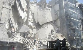 Sirijoje per naikintuvų atakas žuvo daugybė žmonių