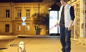 Aktorius Andrius Paulavičius su kiaulaite Žibute