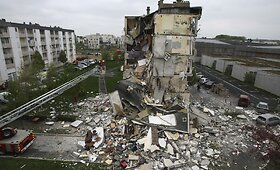 Prancūzijoje sugriuvus daliai daugiabučio žuvo mažiausiai trys žmonės