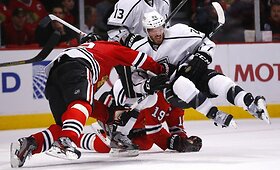 Čikagos &bdquo;Blackhawks&ldquo; NHL Vakarų konferencijos finalo serijoje pirmauja 2-0