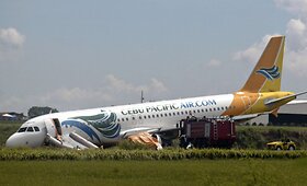 Filipinuose leisdamasis nuo tako nuslydo &bdquo;Airbus&ldquo; lėktuvas su 165 keleiviais 