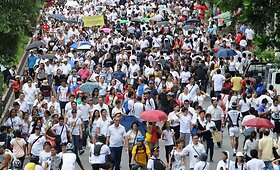 Filipinų sostinėje tūkstančiai žmonių protestavo prie&scaron; korupciją