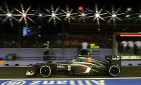 Naktinės &bdquo;Formulės-1&ldquo; treniruotės Singapūre
