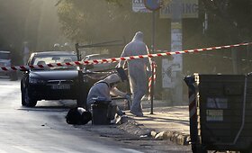 Prie Graikijos mokesčių inspekcijos sprogo bomba