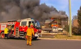 Australijoje per parą kilo apie 60 krūmynų gaisrų