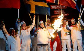 &Scaron;iaurės a&scaron;igalyje sužibo Sočio olimpinių žaidynių ugnis
