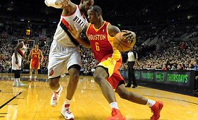 NBA: &bdquo;Trail Blazers&ldquo; krep&scaron;ininkai įveikė &bdquo;Houston Rockets&ldquo; klubą