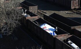 Malaizijos lėktuvo nuolaužos i&scaron;vežtos i&scaron; prorusi&scaron;kų teroristų kontroliuojamos nelaimės vietos