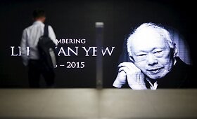 Singapūro gyventojai atsisveikino su velioniu lyderiu Lee Kuan Yew