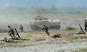 Daugiau kaip tūkstantis JAV karių dalyvauja Filipinų karinėse pratybose