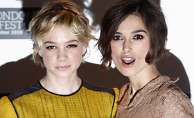 Britų aktorės Carey Mulligan ir Keira Knightley pozuoja fotografams