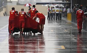  &bdquo;Formulės-1&ldquo; penktadienio treniruotės Abu Dabyje