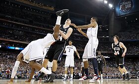 NCAA čempionato finalas: Konektikuto &bdquo;Huskies&ldquo; ir Butlerio &bdquo;Buldogs&ldquo;