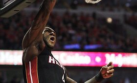 Čikagos &bdquo;Bulls&ldquo; įveikė Žydrūno Ilgausko Majamio &bdquo;Heat&ldquo; ekipą